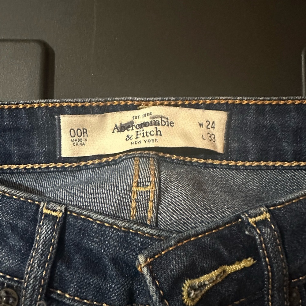 A&F Destroyed Bootcut Jeans - Picture 5 of 6